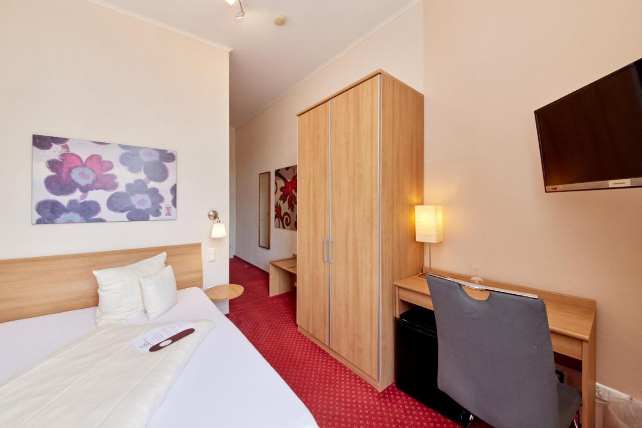 Moselhotel Roemischer Kaiser Bernkastel-Kues Esterno foto